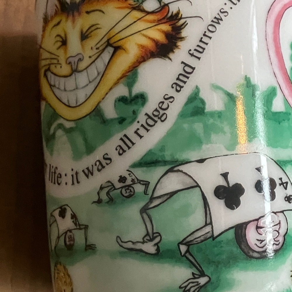 Alice in Wonderland English ceramic Mug by Paul Cardew vintage 2010 - Picture 15 of 16